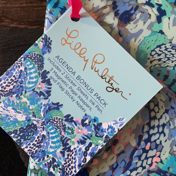 Lilly Pulitzer Blue Pencil Case with Bonus Pack (B6) - Picture 2 of 9